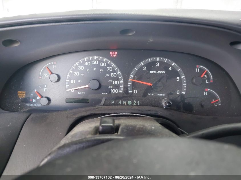 2000 Ford F150 VIN: 2FTRX07W5YCA64519 Lot: 39707102