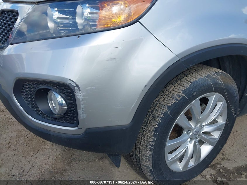 2011 Kia Sorento Ex VIN: 5XYKU3A12BG016476 Lot: 39707191