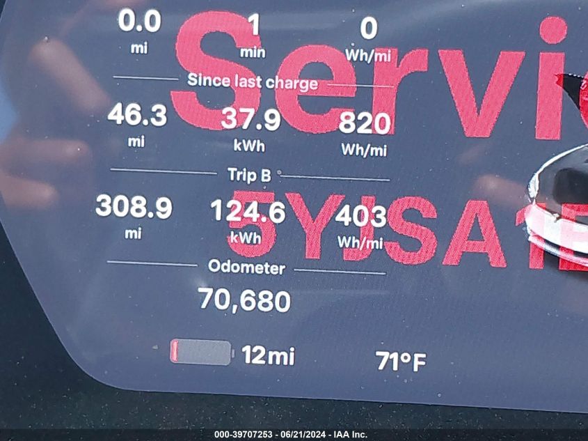 2018 Tesla Model S 100D/75D/P100D VIN: 5YJSA1E22JF263468 Lot: 39707253