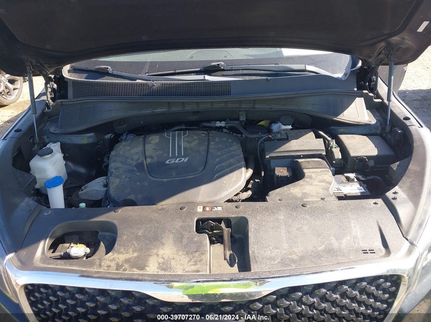 2018 Kia Sorento 3.3L Ex VIN: 5XYPHDA57JG392916 Lot: 39707270