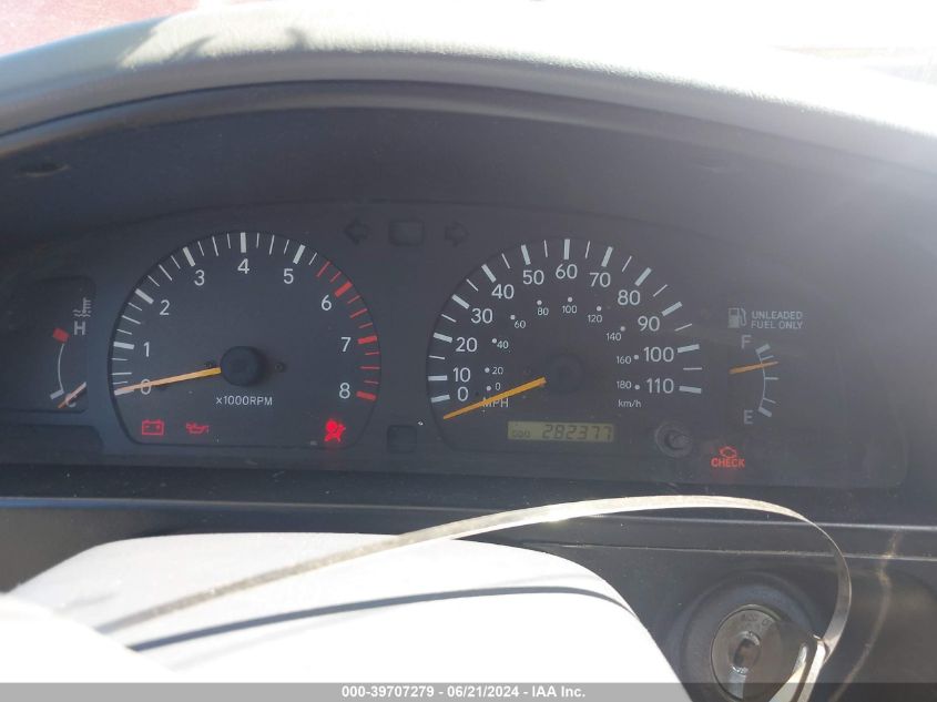 2000 Toyota Tacoma Prerunner V6 VIN: 4TASN92N5YZ605089 Lot: 39707279