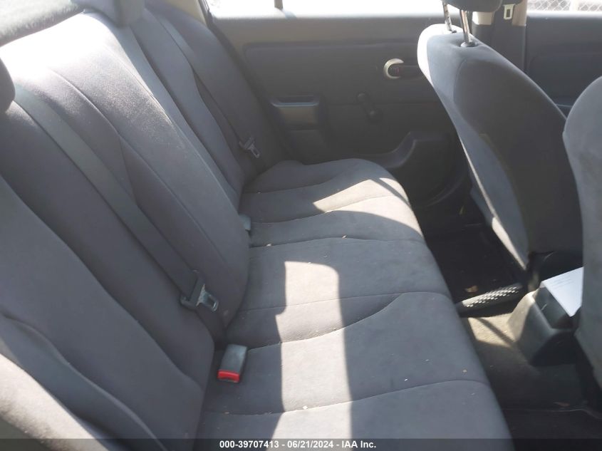 2010 Nissan Versa S/Sl VIN: 3N1CC1AP0AL375870 Lot: 39707413