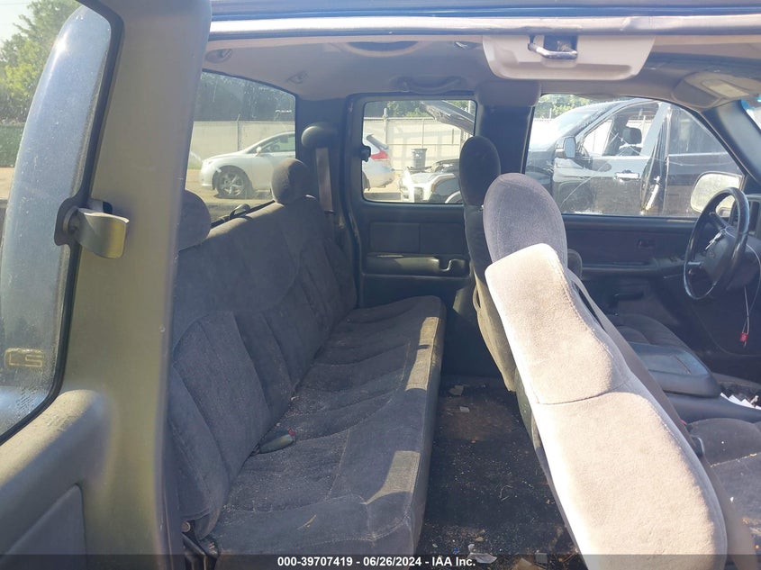 2001 Chevrolet Silverado 1500 Ls VIN: 2GCEC19TX11194624 Lot: 39707419