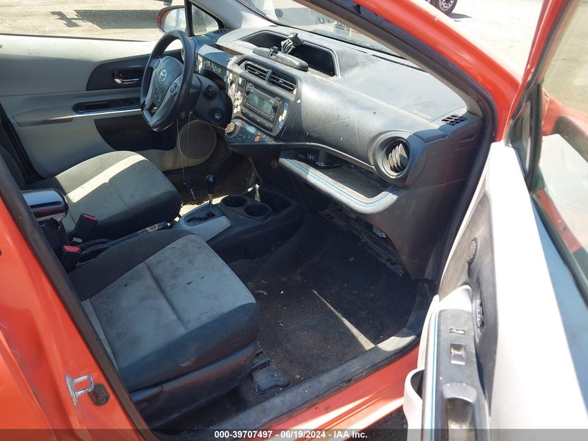 2013 Toyota Prius C Two VIN: JTDKDTB35D1039432 Lot: 39707497