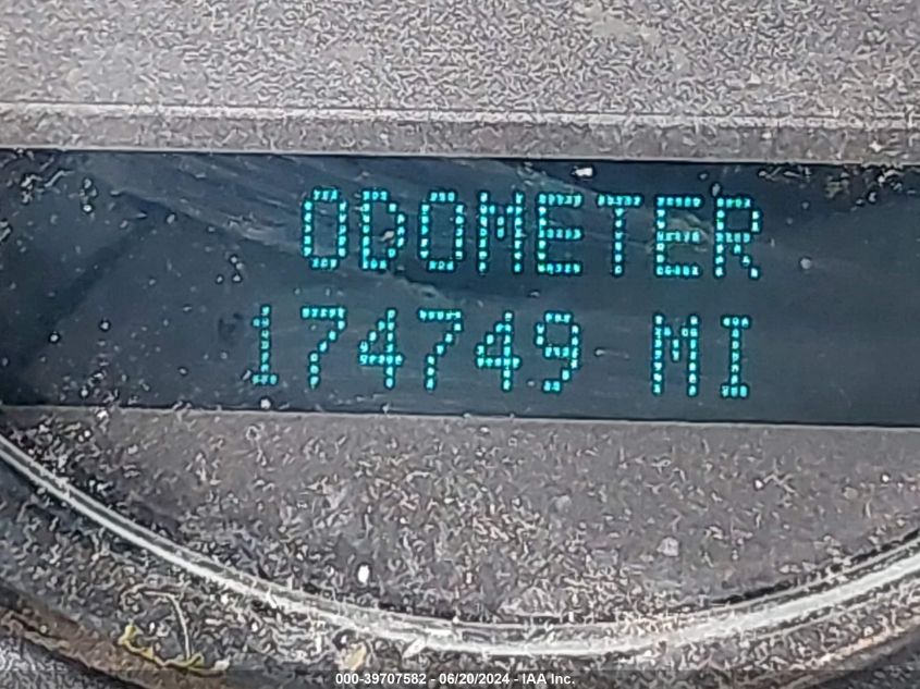 2007 GMC Yukon Denali VIN: 1GKFK63857J240940 Lot: 39707582