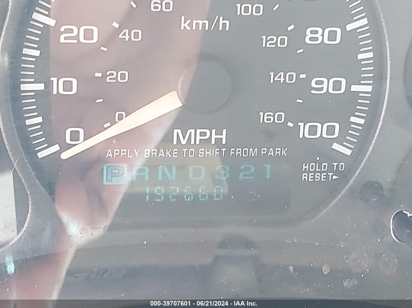 2002 Chevrolet Silverado 1500 Ls VIN: 1GCEC14V22Z261167 Lot: 39707601