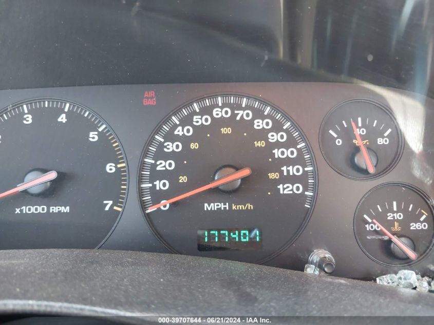 2001 Jeep Grand Cherokee Laredo VIN: 1J4GX48S21C646173 Lot: 39707644