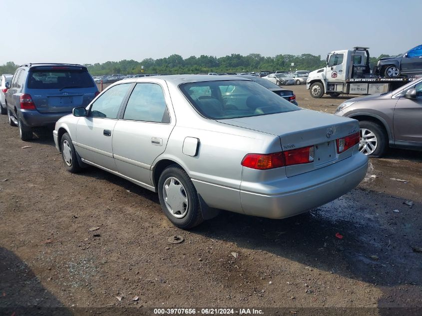 2000 Toyota Camry Ce/Le/Xle VIN: 4T1BG22K4YU00 Lot: 39707656