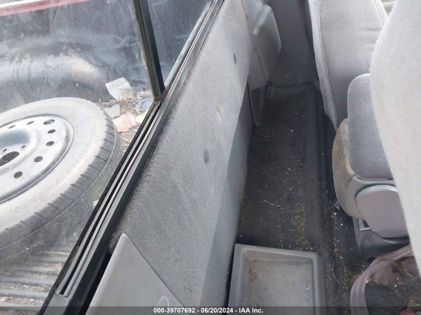 2000 Ford Ranger Xl/Xlt VIN: 1FTYR10C0YPB45440 Lot: 39707692