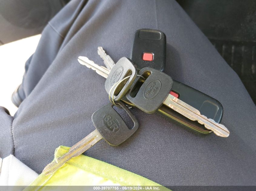 2004 Toyota Corolla S VIN: 1NXBR32E54Z294742 Lot: 39707755