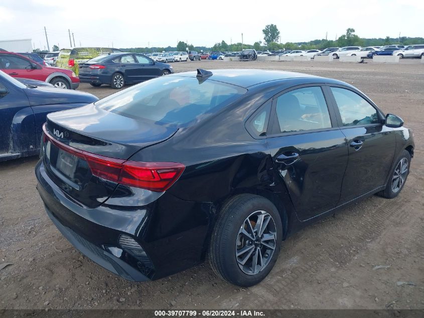 VIN 3KPF24AD3PE642209 2023 KIA FORTE LXS
