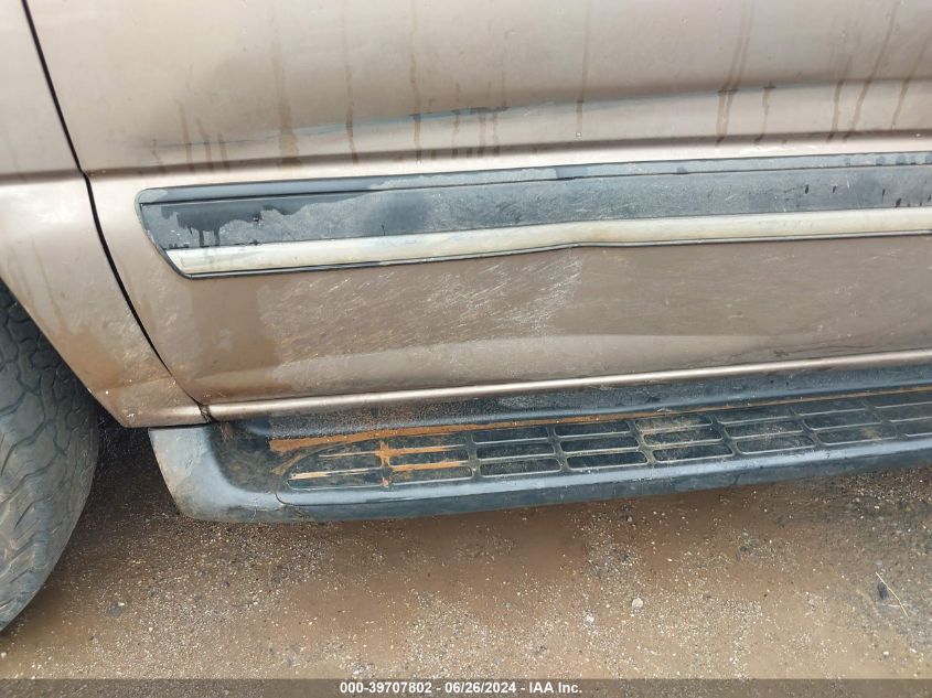 2004 Chevrolet Tahoe Ls VIN: 1GNEC13V84R265056 Lot: 39707802