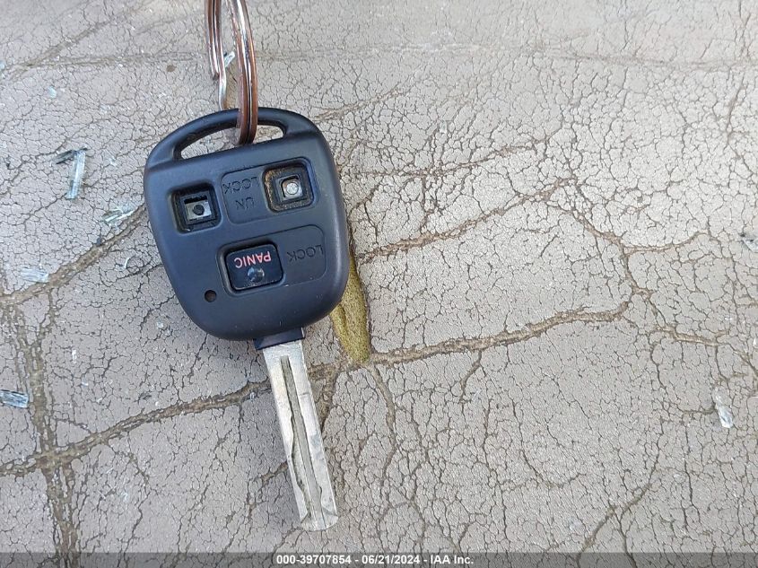 2002 Lexus Es 300 VIN: JTHBF30G220078366 Lot: 39707854