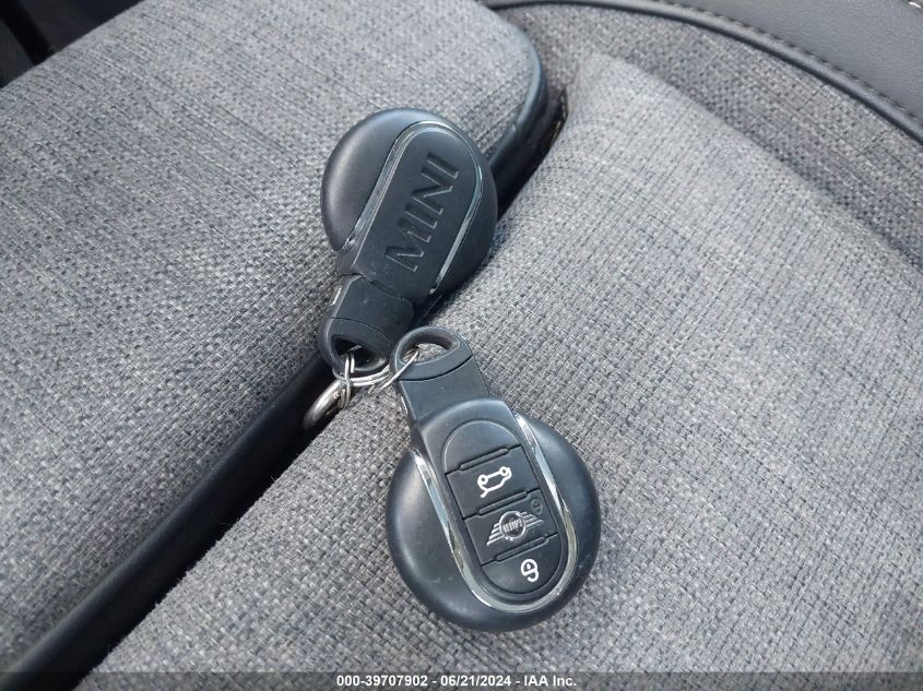 2020 MINI COUNTRYMAN COOPER S - WMZYW7C04L3L62745