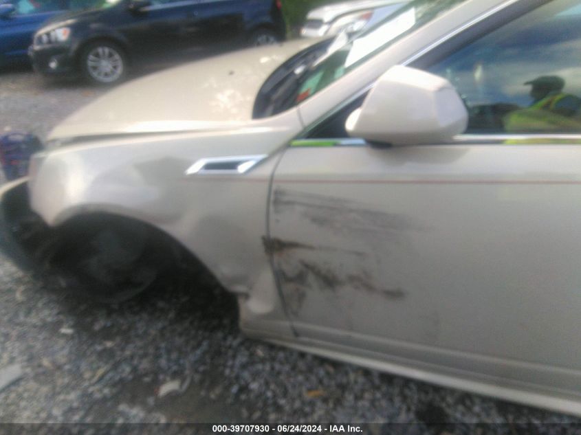 2011 Cadillac Cts Luxury VIN: 1G6DG5EY4B0152460 Lot: 39707930