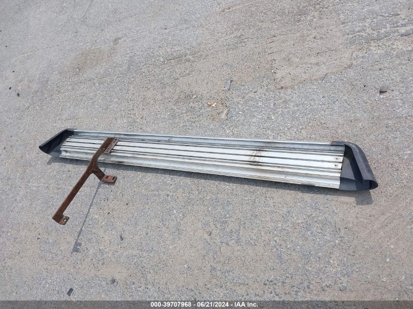 2003 Chevrolet Tahoe Lt VIN: 1GNEK13T83J223548 Lot: 39707968