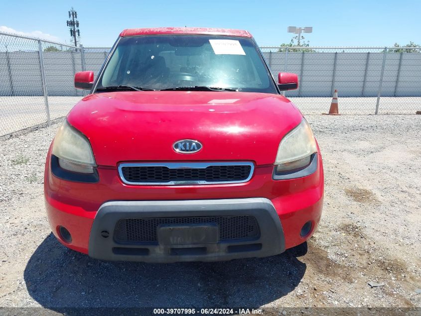 2010 Kia Soul + VIN: KNDJT2A25A7160942 Lot: 39707995