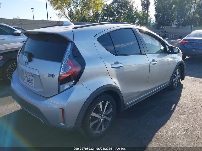 2018 Toyota Prius C Two VIN: JTDKDTB34J1619556 Lot: 39708032