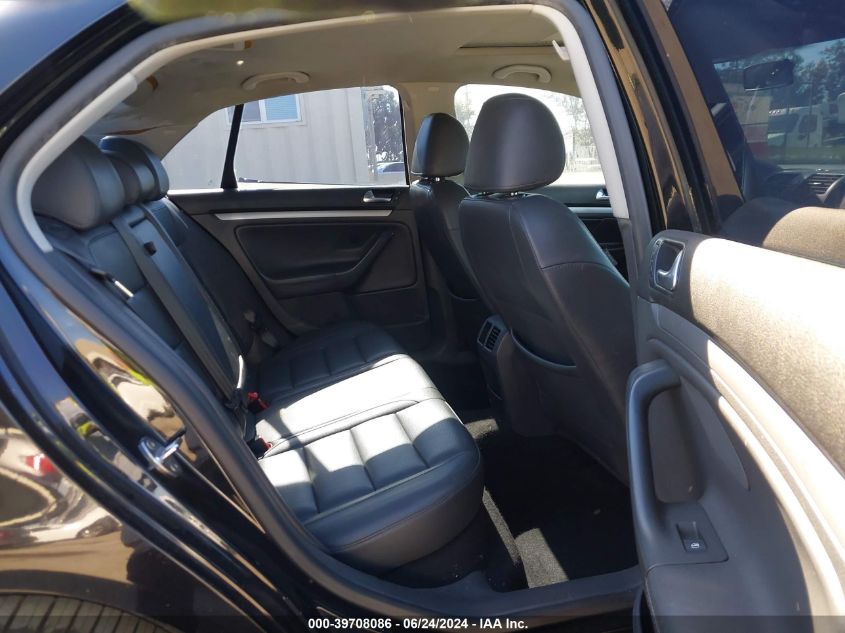 2008 Volkswagen Jetta Wolfsburg Edition VIN: 3VWRA71KX8M184978 Lot: 39708086