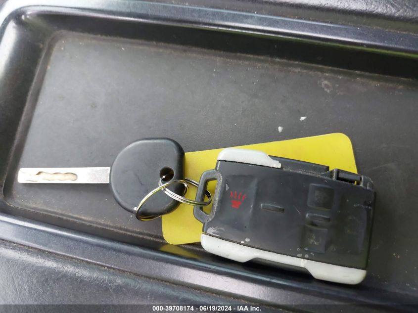 2015 GMC Sierra 2500Hd Denali VIN: 1GT120E87FF165238 Lot: 39708174