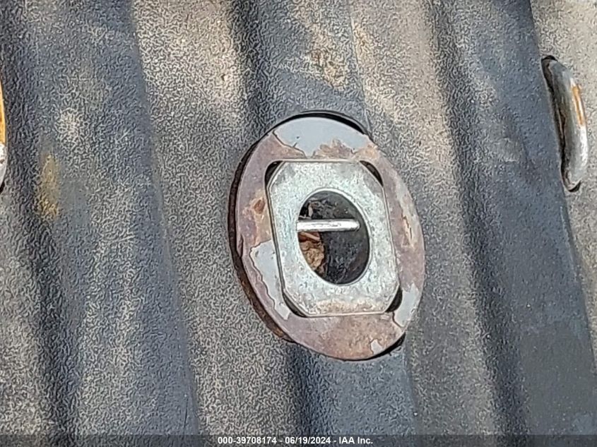 2015 GMC Sierra 2500Hd Denali VIN: 1GT120E87FF165238 Lot: 39708174