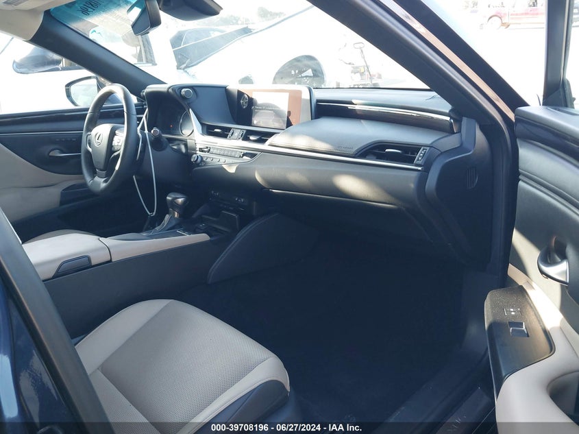 2021 LEXUS ES 350 VIN: 58ADZ1B13MU092310