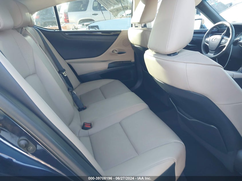 2021 LEXUS ES 350 VIN: 58ADZ1B13MU092310