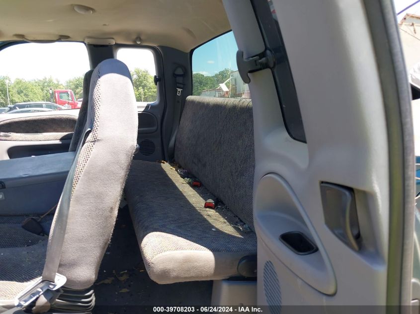 1998 Dodge Ram 1500 St VIN: 3B7HF13YXWG196946 Lot: 39708203