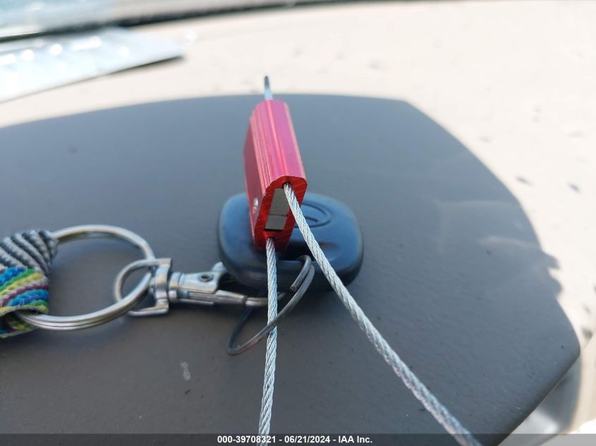 2005 Toyota Corolla Ce VIN: 2T1BR32E45C551912 Lot: 39708321