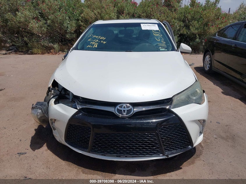 2016 Toyota Camry Le/Xle/Se/Xse VIN: 4T1BF1FK2GU165813 Lot: 39708398