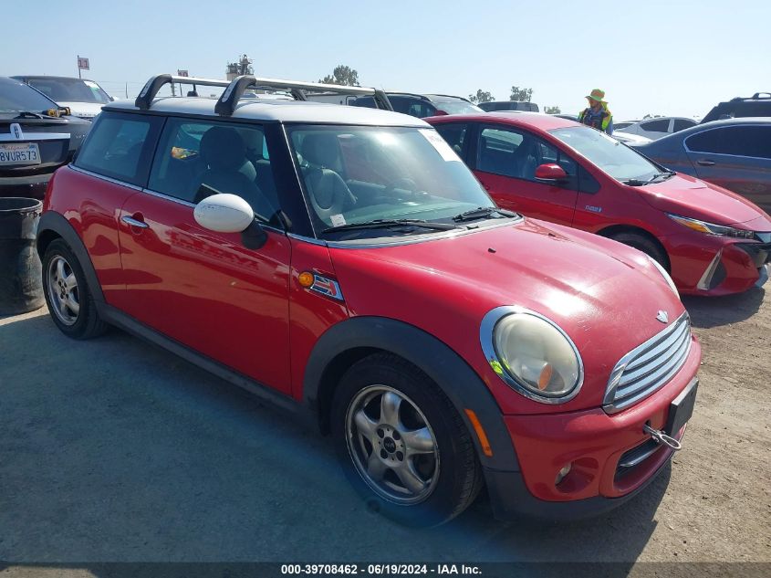 2011 Mini Cooper VIN: WMWSU3C58BT092009 Lot: 39708462