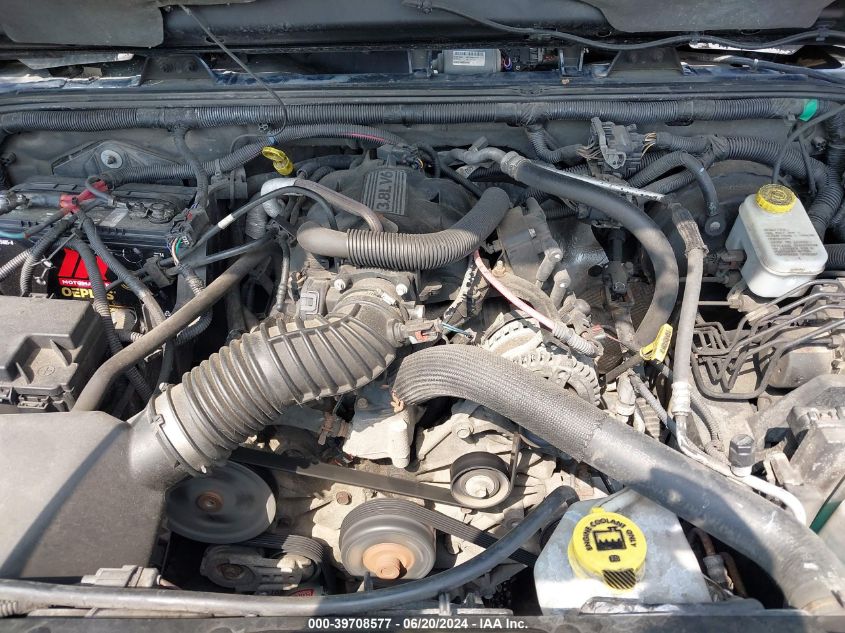 2011 Jeep Wrangler Unlimited Sahara VIN: 1J4BA5H15BL576517 Lot: 39708577