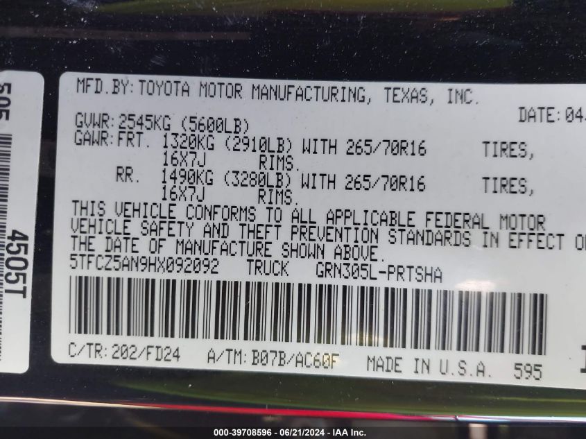 2017 Toyota Tacoma Dbl Cab/Sr/Trdspt/Or/Pro VIN: 5TFCZ5AN9HX092092 Lot: 39708596