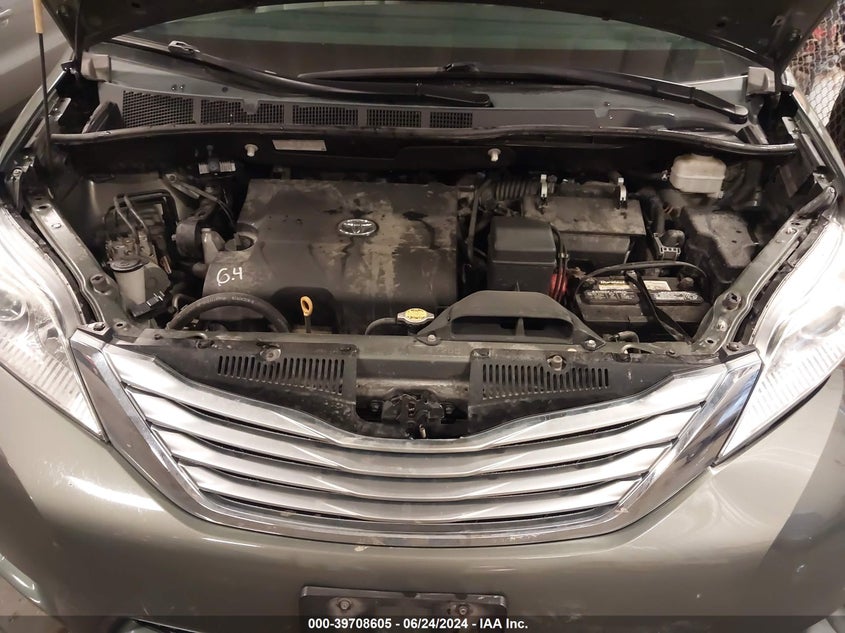 2012 Toyota Sienna Limited V6 7 Passenger VIN: 5TDYK3DC5CS244831 Lot: 39708605