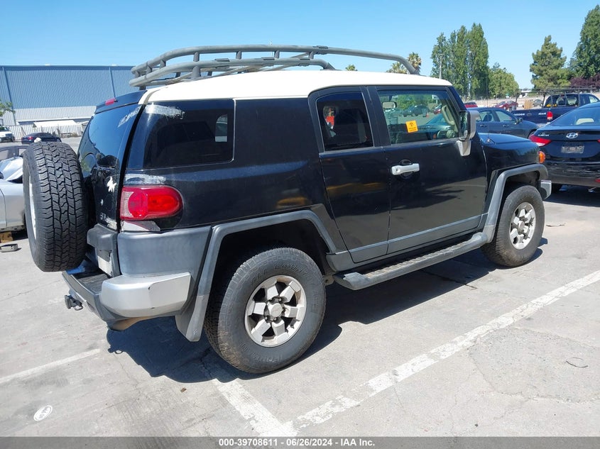 2007 Toyota Fj Cruiser VIN: JTEBU11F470075411 Lot: 39708611
