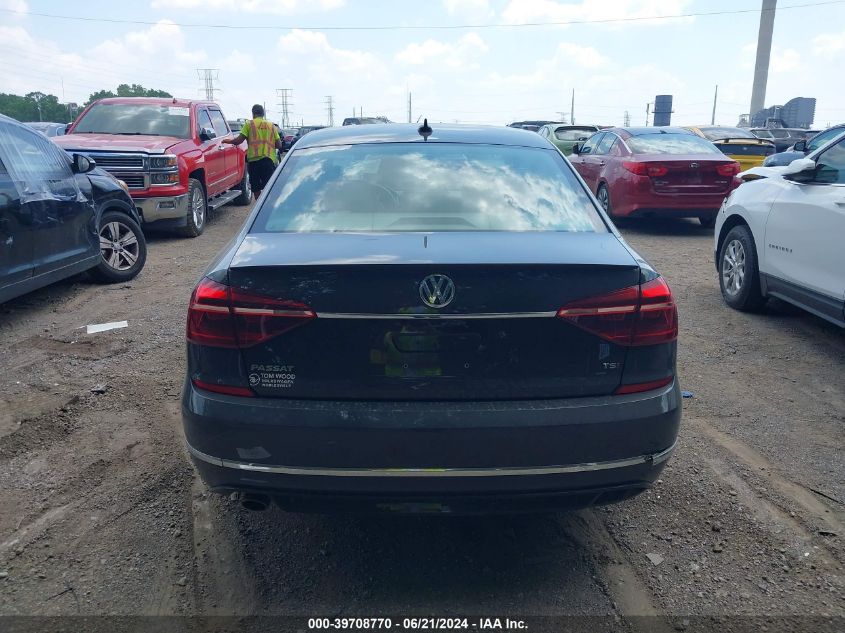 2017 VOLKSWAGEN PASSAT 1.8T R-LINE - 1VWDT7A33HC012824