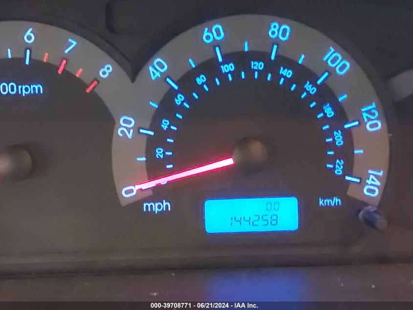 2001 Hyundai Elantra Gls/Gt VIN: KMHDN55D61U031870 Lot: 39708771