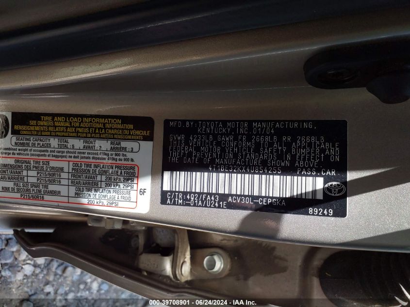 2004 Toyota Camry Xle VIN: 4T1BE32KX4U854255 Lot: 39708901