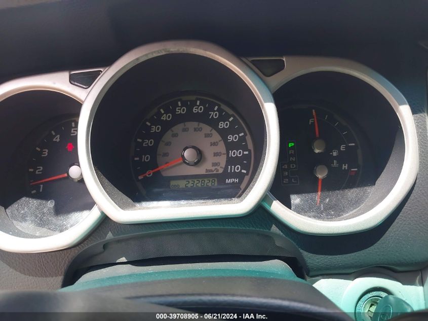 2005 Toyota 4Runner Sr5 Sport V8 VIN: JTEBT14R950053751 Lot: 39708905