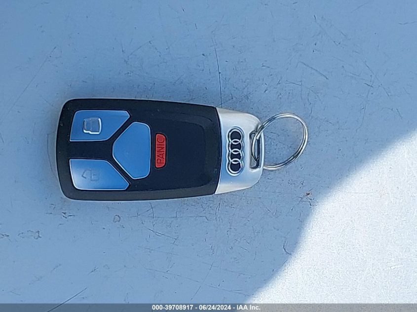 2017 Audi A4 2.0T Premium VIN: WAUFNBF4XHN036744 Lot: 39708917