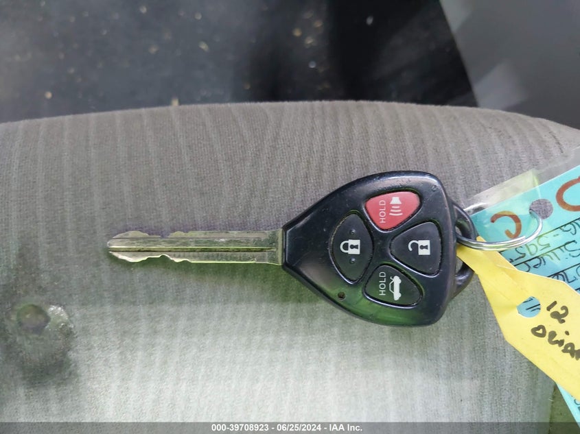 2013 TOYOTA COROLLA LE - 5YFBU4EE6DP092686