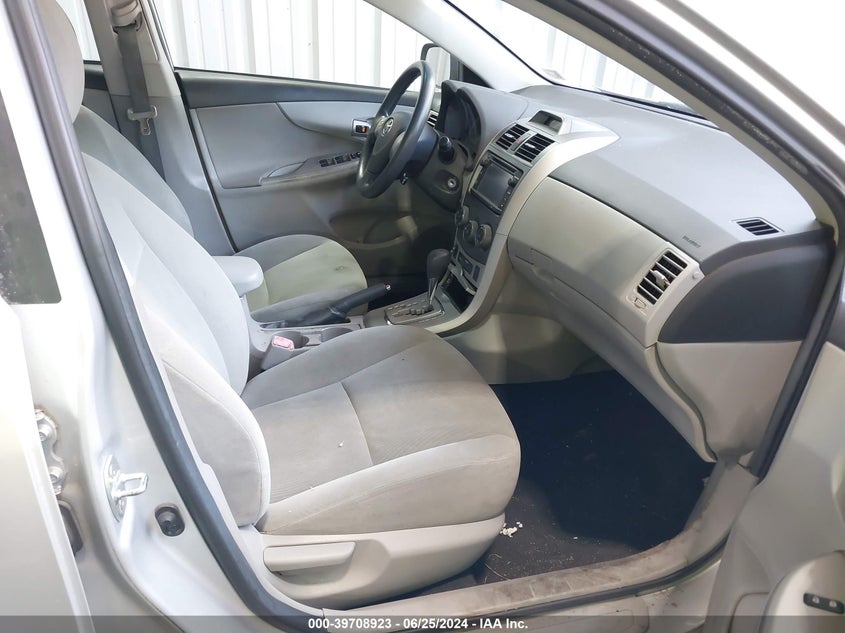 2013 TOYOTA COROLLA LE - 5YFBU4EE6DP092686