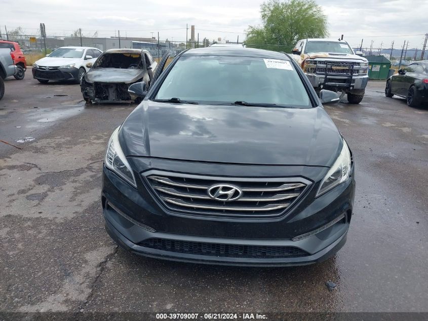 2015 Hyundai Sonata Sport VIN: 5NPE34AF4FH216209 Lot: 39709007