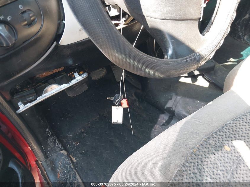 2000 Ford F-150 Xl/Xlt VIN: 1FTZF0727YKA99414 Lot: 39709075