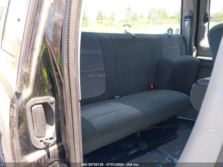 2003 Ford F-250 Lariat/Xl/Xlt VIN: 1FTNX21L73EB97620 Lot: 39709129