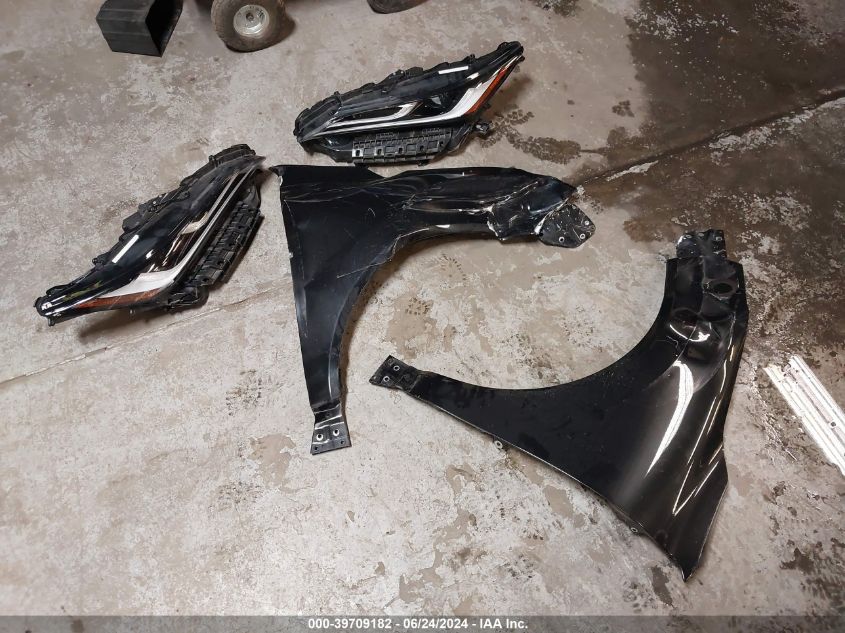 2022 Toyota Venza Limited VIN: JTEAAAAH0NJ100365 Lot: 39709182