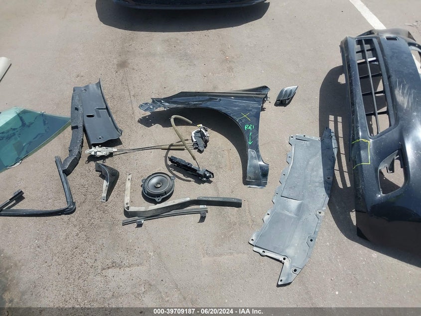 2013 Nissan Versa 1.6 Sv VIN: 3N1CN7AP7DL821367 Lot: 39709187