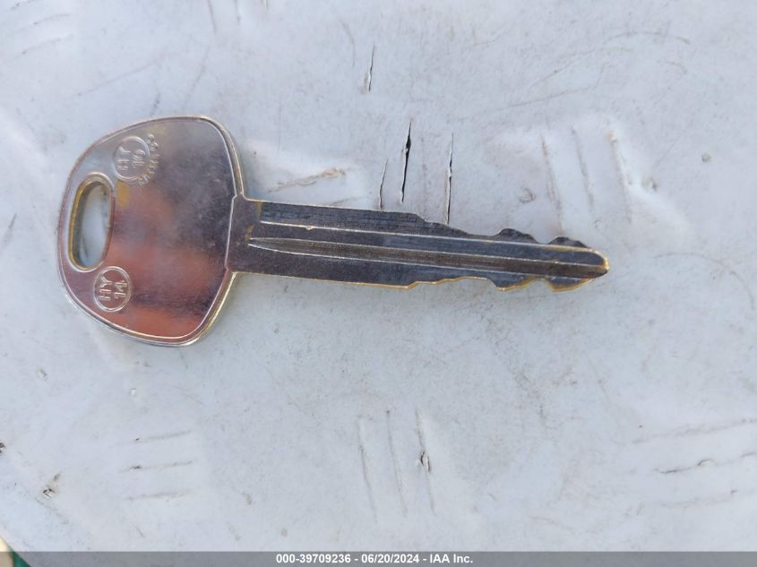 2005 Hyundai Elantra Gls/Gt VIN: KMHDN46D95U030727 Lot: 39709236