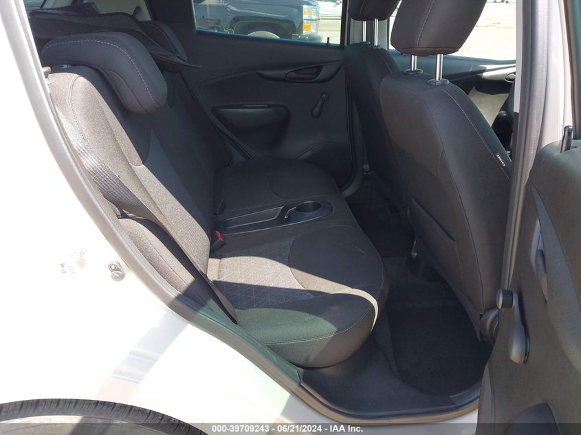 VIN KL8CB6SA4KC758143 2019 CHEVROLET SPARK LS