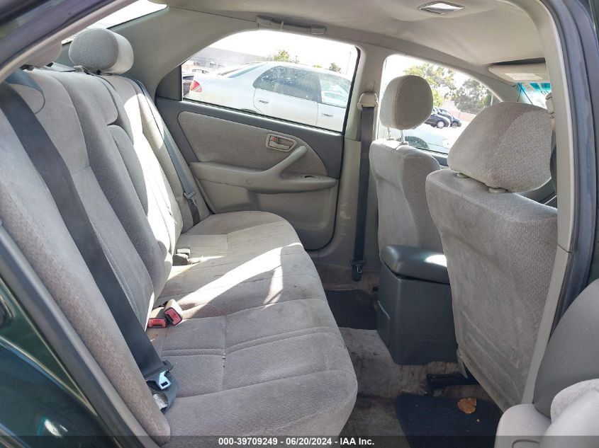 2000 Toyota Camry Le VIN: JT2BG22K3Y0454794 Lot: 39709249